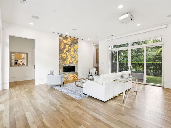 6517  Highgate Lane , Dallas Texas 75214