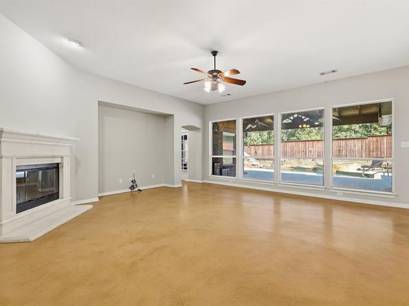 1305  Palo Verde Drive , Denton Texas 76210