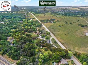 1502  Country Club Road , Argyle Texas 76226