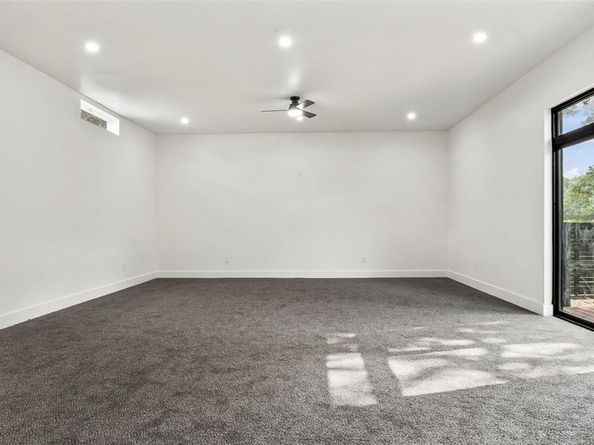 1502  Country Club Road , Argyle Texas 76226