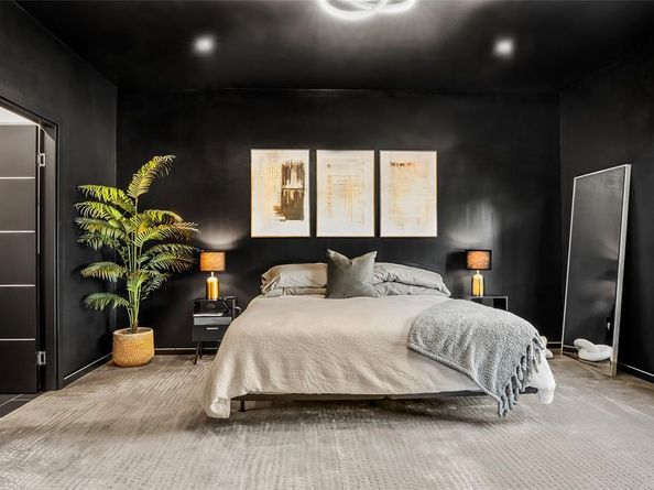 1502  Country Club Road , Argyle Texas 76226