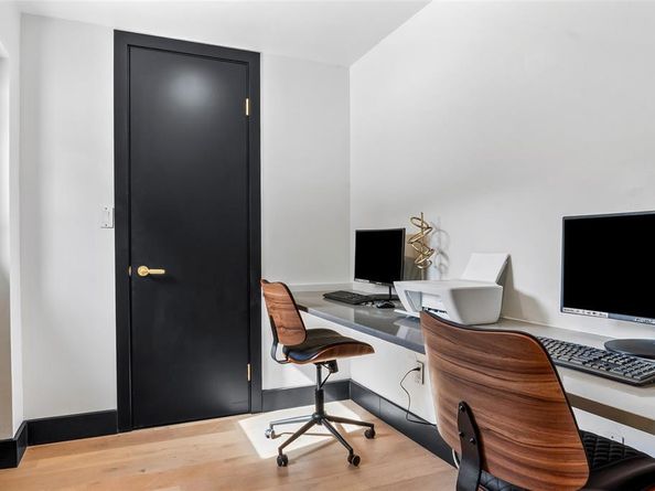 1502  Country Club Road , Argyle Texas 76226