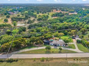 1502  Country Club Road , Argyle Texas 76226