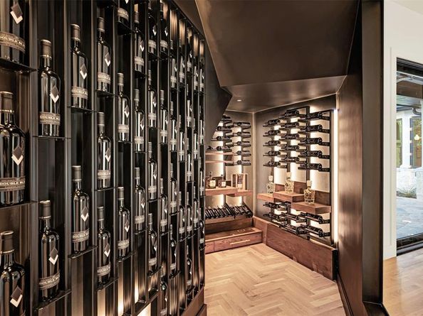 5948  KING WILLIAM Drive , Plano Texas 75093