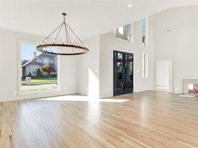 5948  KING WILLIAM Drive , Plano Texas 75093