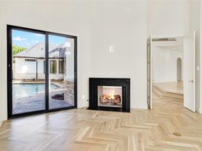 5948  KING WILLIAM Drive , Plano Texas 75093