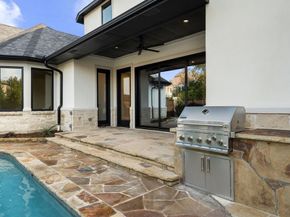 5948  KING WILLIAM Drive , Plano Texas 75093