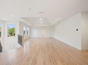 5948  KING WILLIAM Drive , Plano Texas 75093