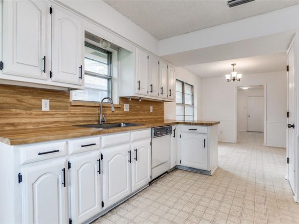 1711  Windsong Trail , Richardson Texas 75081