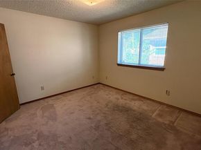 6616  gretchen Lane , Dallas Texas 75252
