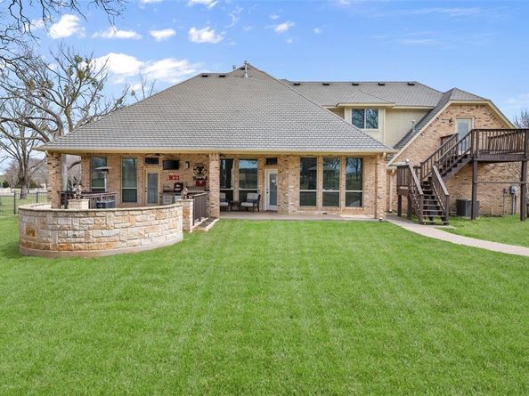 6501  Gehrig Circle , Burleson Texas 76028