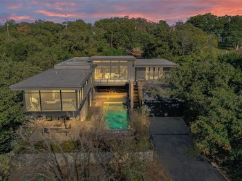3300  Indian Trail 