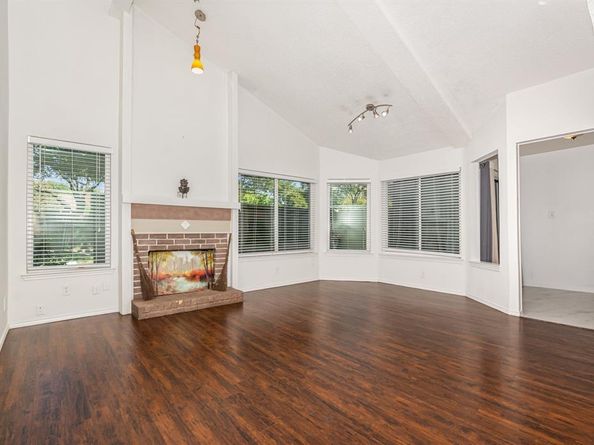 821  Dublin Drive  129, Richardson Texas 75080