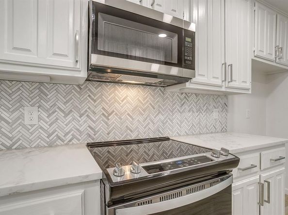 10149  Regent Row Street , Benbrook Texas 76126
