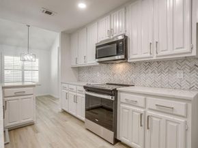 10149  Regent Row Street , Benbrook Texas 76126