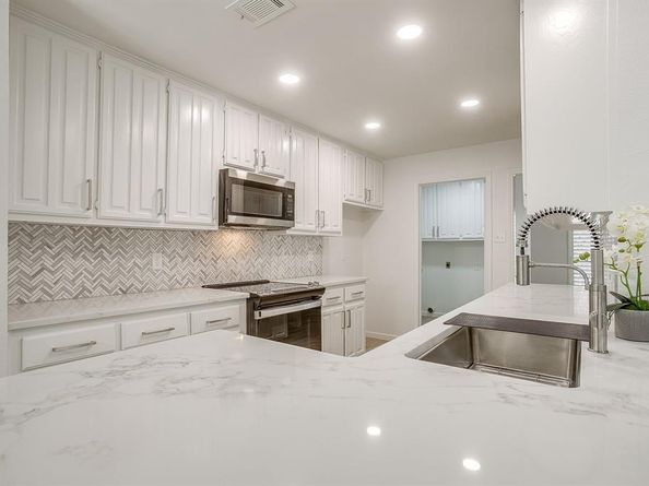 10149  Regent Row Street , Benbrook Texas 76126
