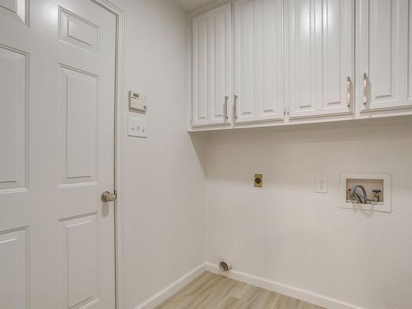 10149  Regent Row Street , Benbrook Texas 76126