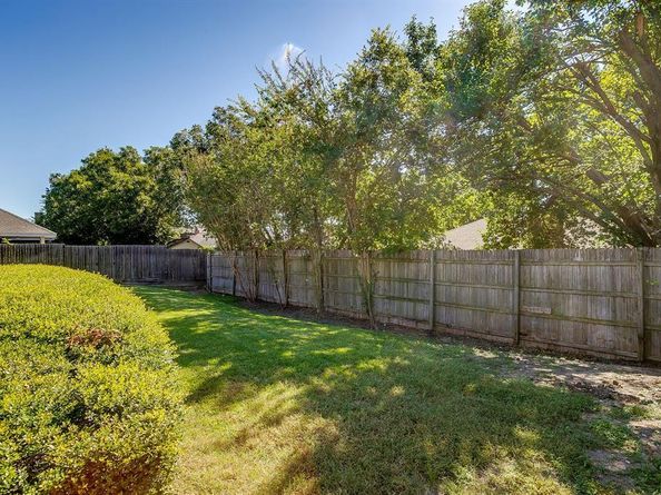 10149  Regent Row Street , Benbrook Texas 76126