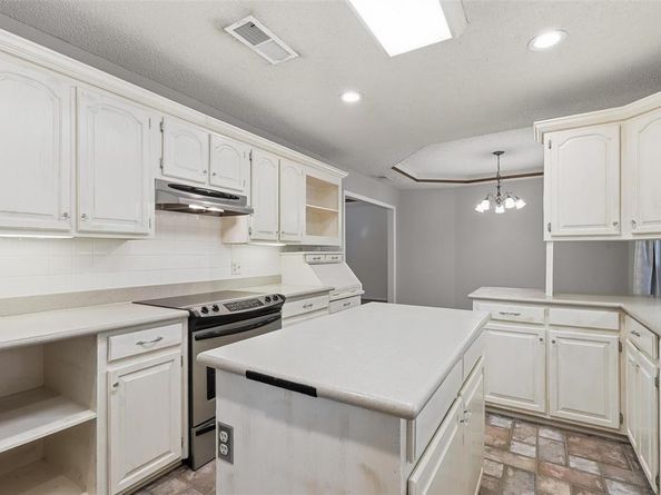 6140  Dick Price Road , Fort Worth Texas 76140
