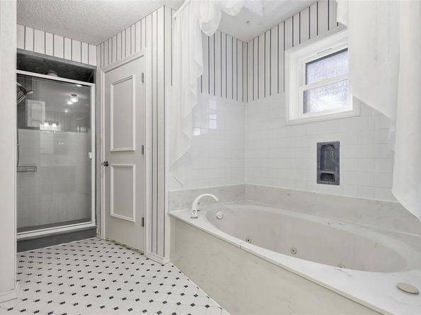 6140  Dick Price Road , Fort Worth Texas 76140