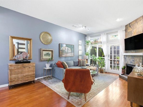 4008  Holland Avenue  A, Dallas Texas 75219