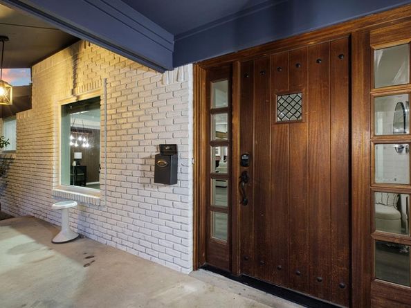10922  Ferndale Road , Dallas Texas 75238