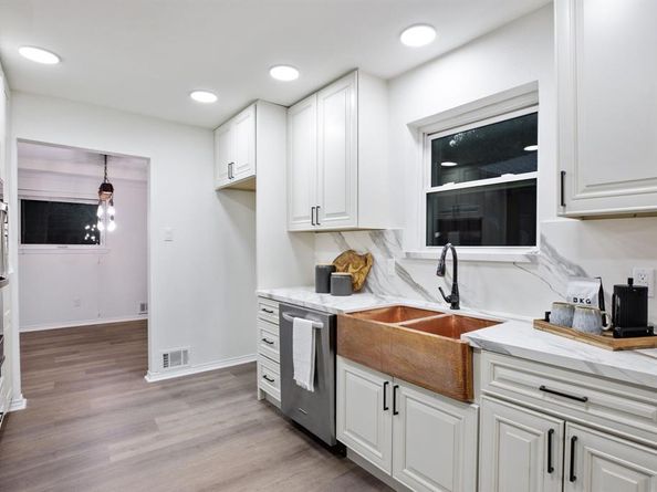 10922  Ferndale Road , Dallas Texas 75238