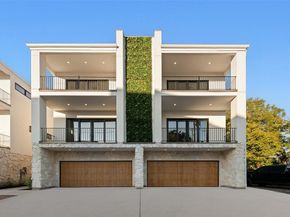 1504  Holly Avenue , Dallas Texas 75204
