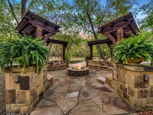 1752  Bison Meadow Lane , Heath Texas 75032