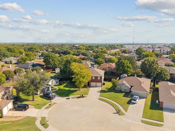 3304  Olympus Court , Corinth Texas 76210