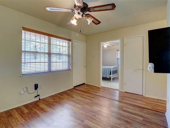 4209  Leland College Drive , Dallas Texas 75241