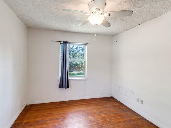 10969  Park Oak Circle , Dallas Texas 75228