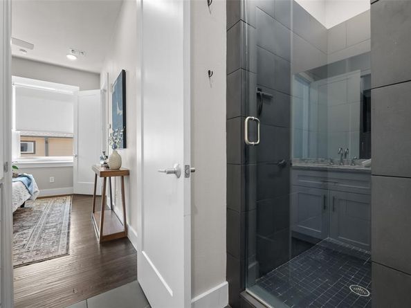 5810  Bryan Parkway  100, Dallas Texas 75206