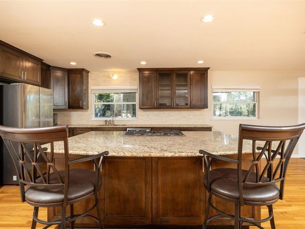 6401  Drury Lane , Fort Worth Texas 76116