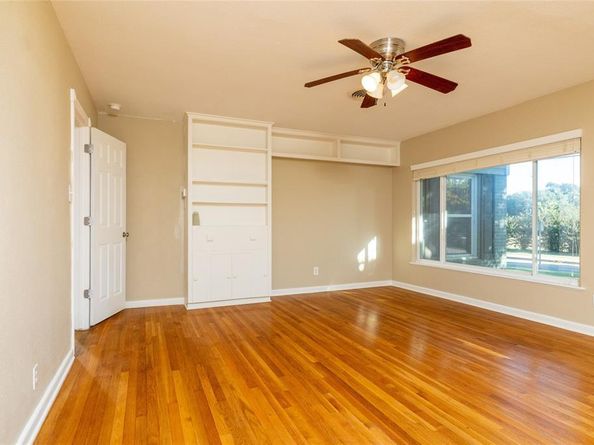 6401  Drury Lane , Fort Worth Texas 76116