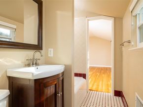 6401  Drury Lane , Fort Worth Texas 76116