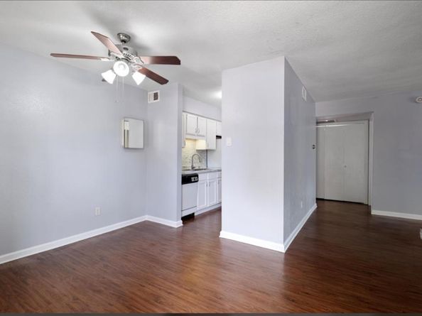 8109  Skillman Street  2001, Dallas Texas 75231