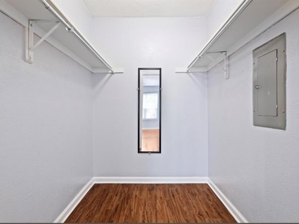 8109  Skillman Street  2001, Dallas Texas 75231