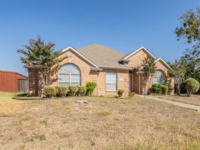 1709  Plum Creek Drive , DeSoto Texas 75115