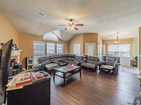 1709  Plum Creek Drive , DeSoto Texas 75115
