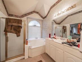 1709  Plum Creek Drive , DeSoto Texas 75115