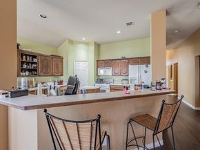 1709  Plum Creek Drive , DeSoto Texas 75115