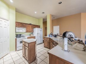 1709  Plum Creek Drive , DeSoto Texas 75115