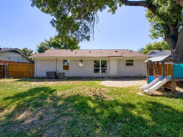 3205  Damascus Way , Farmers Branch Texas 75234