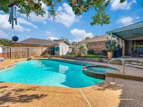 1519  Glenhill Lane , Lewisville Texas 75077