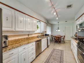 1519  Glenhill Lane , Lewisville Texas 75077