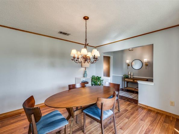 1519  Glenhill Lane , Lewisville Texas 75077