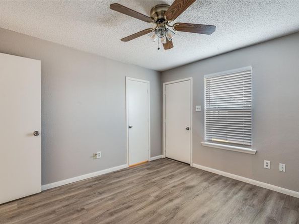 830  Woodland Court , Kennedale Texas 76060