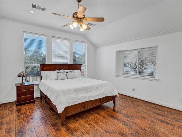 504  Hoover Road , Burleson Texas 76028