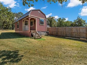 504  Hoover Road , Burleson Texas 76028
